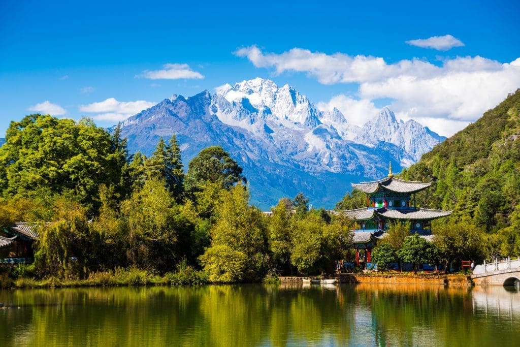 雲南包車|昆明大理麗江香格里拉