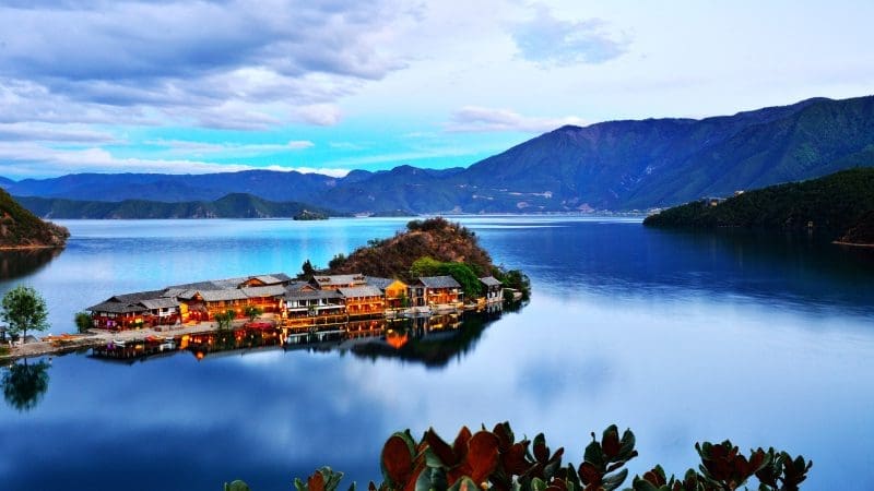 雲南精華8日深度小包團 | 昆明 · 大理 · 麗江 · 香格里拉 · 瀘沽湖