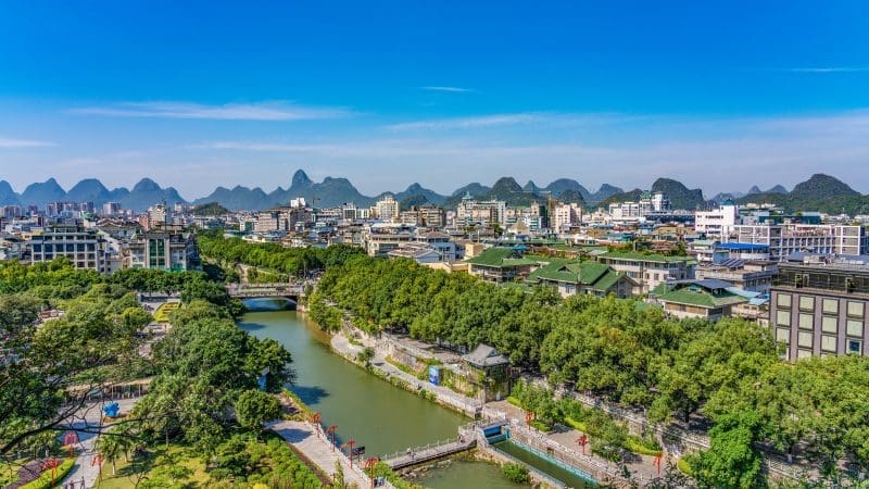 桂林旅遊交通攻略｜桂林機場與高鐵站到市區距離比較